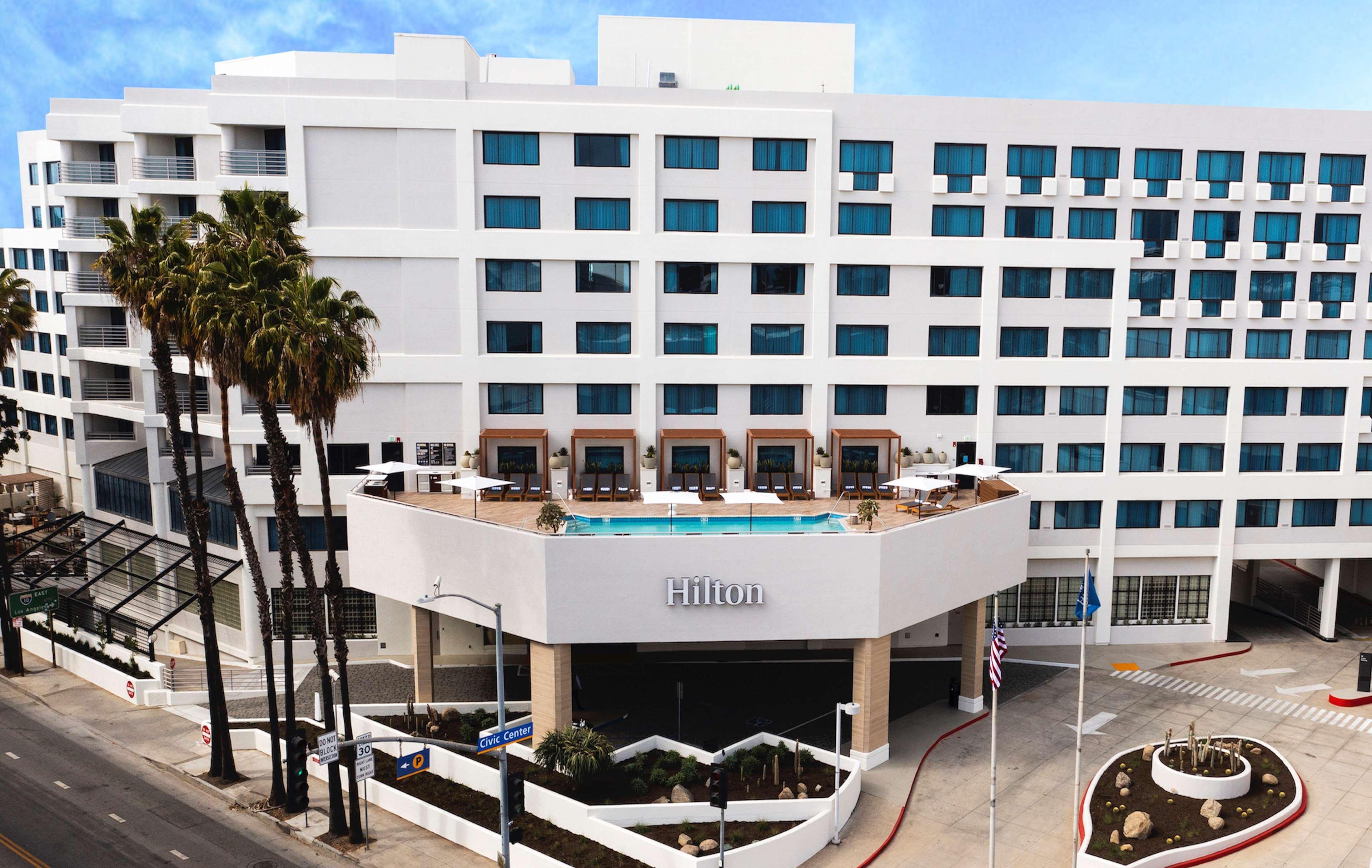 Отель Hilton Santa Monica Лос-Анджелес Экстерьер фото